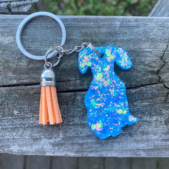 Accessories - << Blue Multicolor Dog Keychain >>